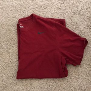 Men’s red Nike tee